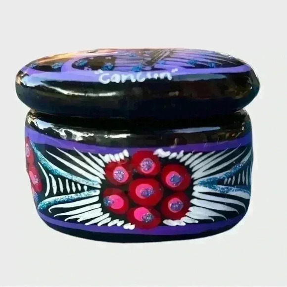 NWT Handmade Mexican pill trinket dish from Cancun - Picture 1 of 11